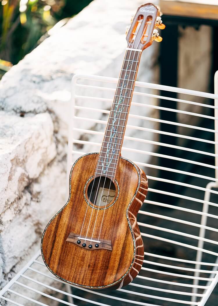 UKD90 Solid Flamed Koa Wood Tenor Ukulele
